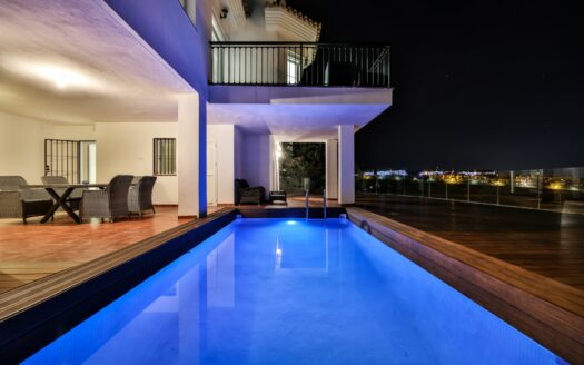 Villa Luna Fitness (Sea Views)Four Double Bedrooms | Riviera del Sol, Mijas Costa